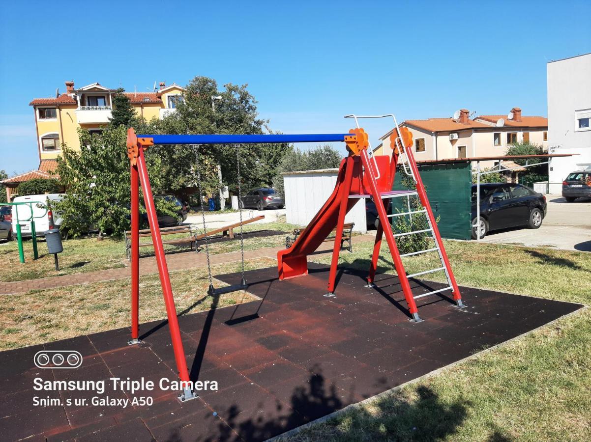 דירות Novigrad Istria Medo מראה חיצוני תמונה