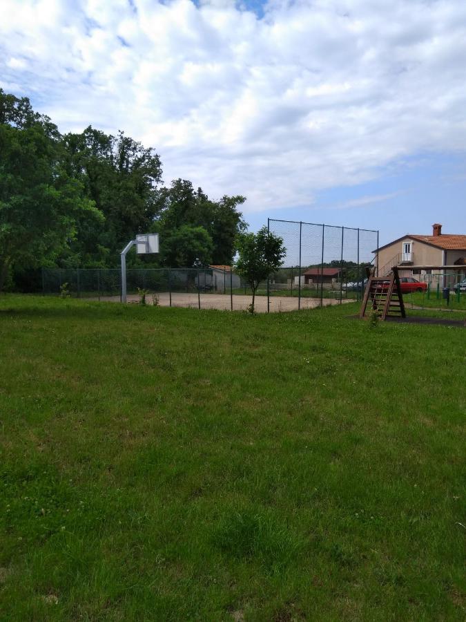 דירות Novigrad Istria Medo מראה חיצוני תמונה